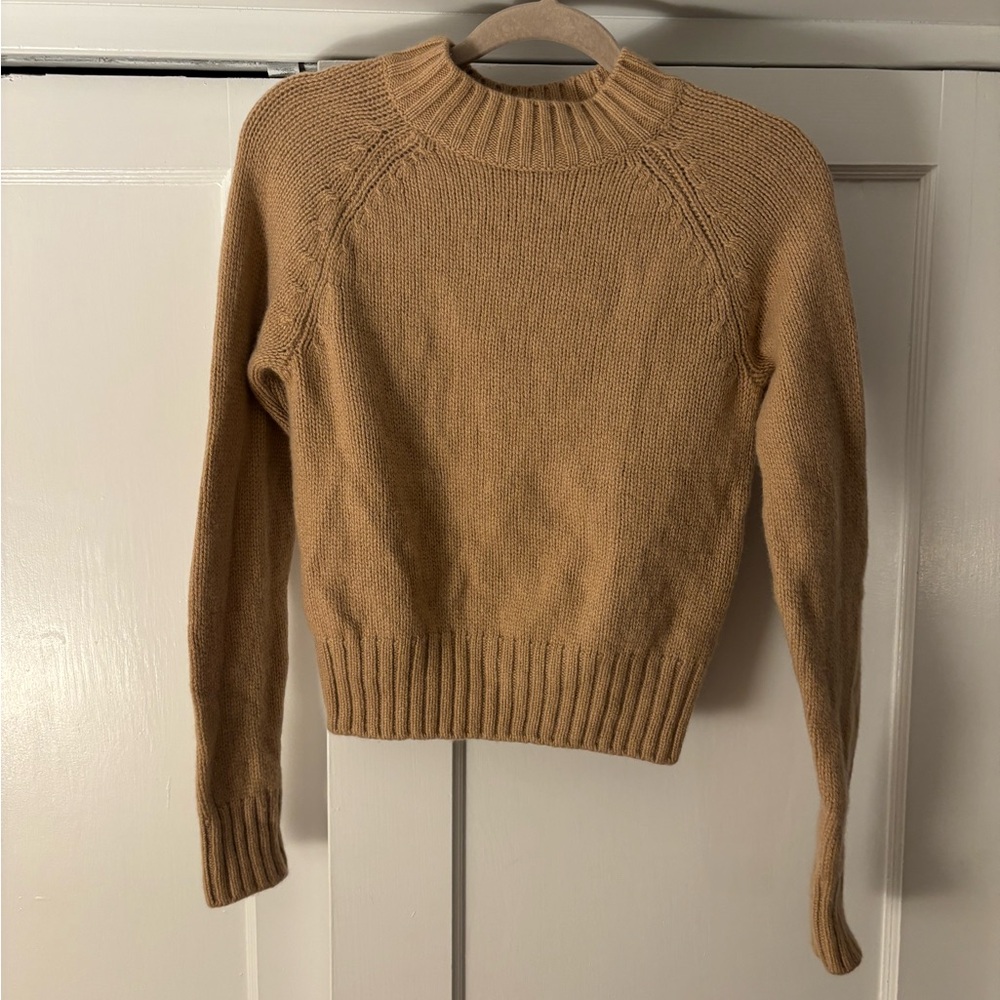 Vince Women's Camel Crew Neck Sweater